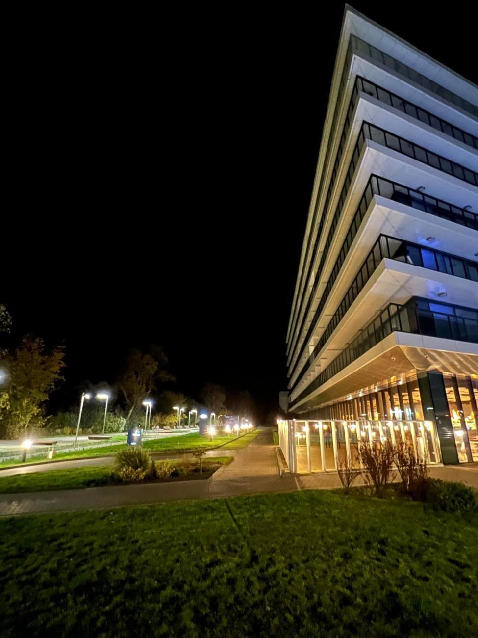 Seaside Park Apartamenty Prywatne Z Widokiem Na Morze Kołobrzeg Exterior foto
